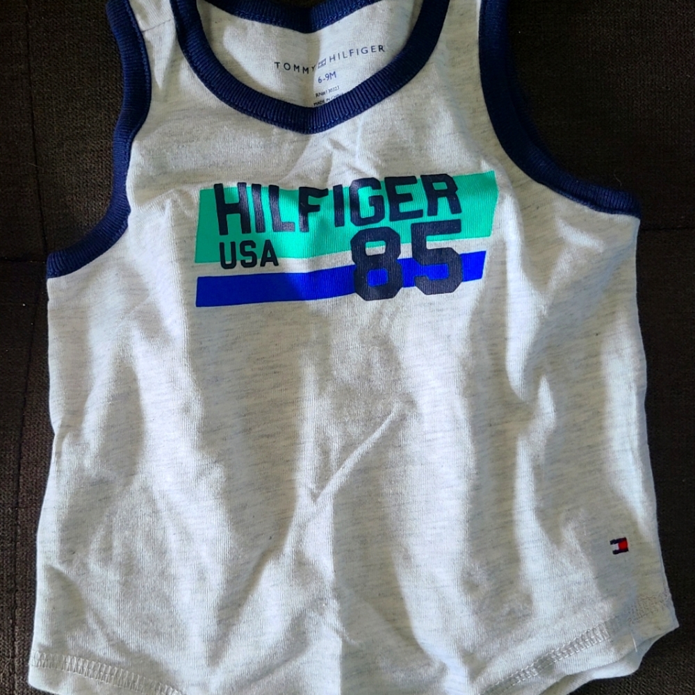 Tank top boys